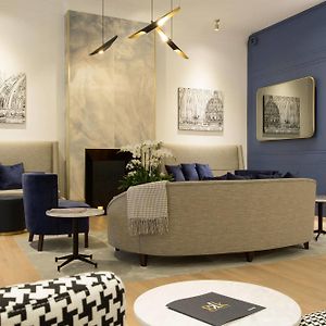 Gkk Exclusive Private Suites